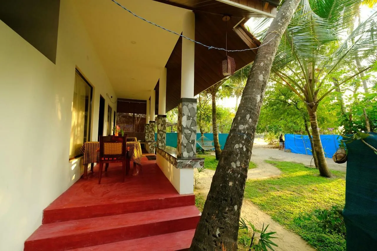 Marari Lotus Beach Villa Mararikulam